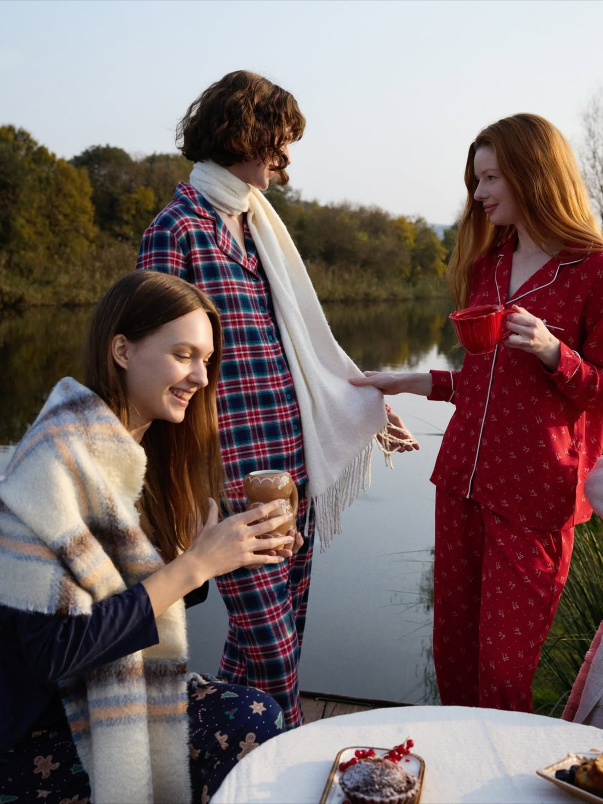 Leksy, Liza N, Yuliana and Julia