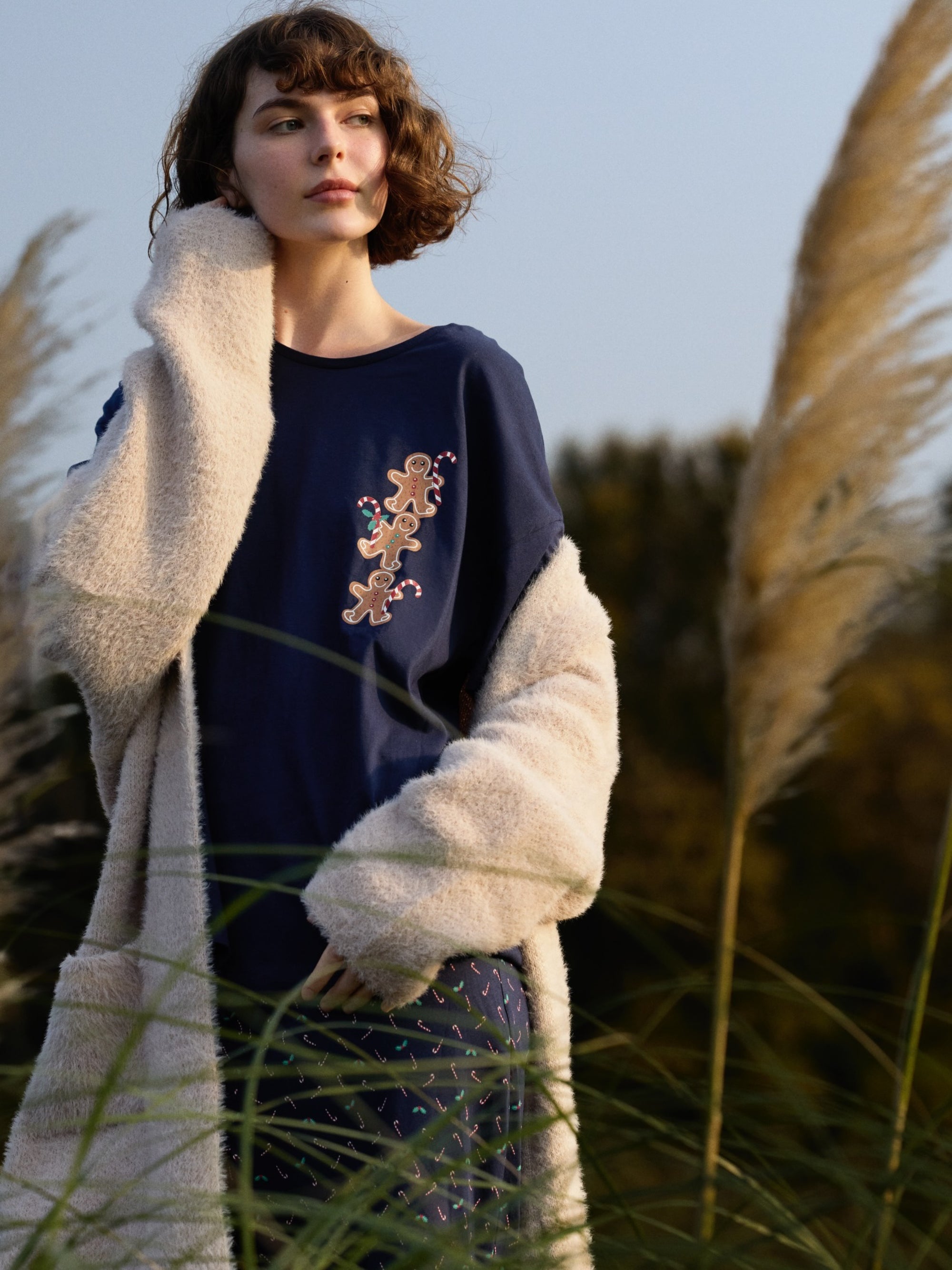 Leksy, Liza N, Yuliana and Julia