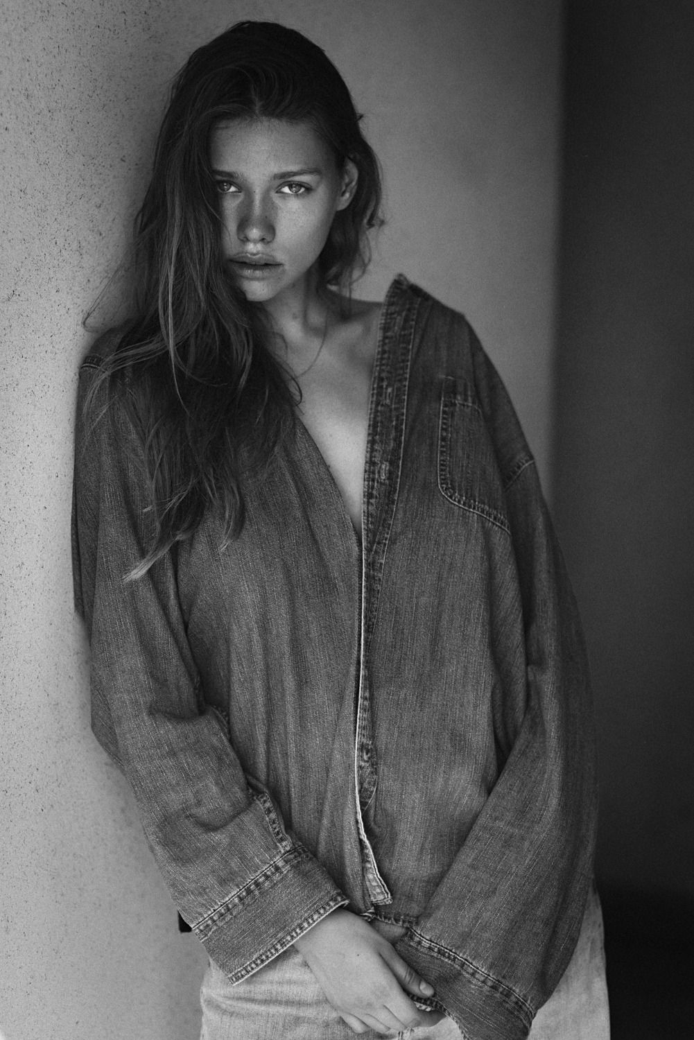VERONIKA A Gallery